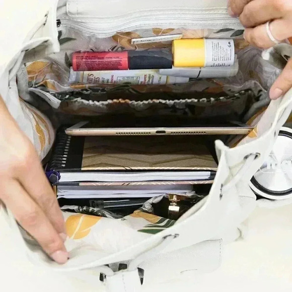 LUG 'Wiffle' Satin Luxe VL (Vegan Leather) Drawstring Backpack - Pebble (stone) - Picture 10 of 16